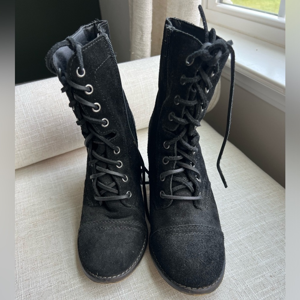 Steve Madden Gretell Lace Up Boots